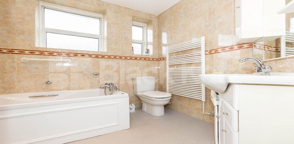 Modern House Churchfield road, Ealing